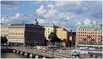 украинский